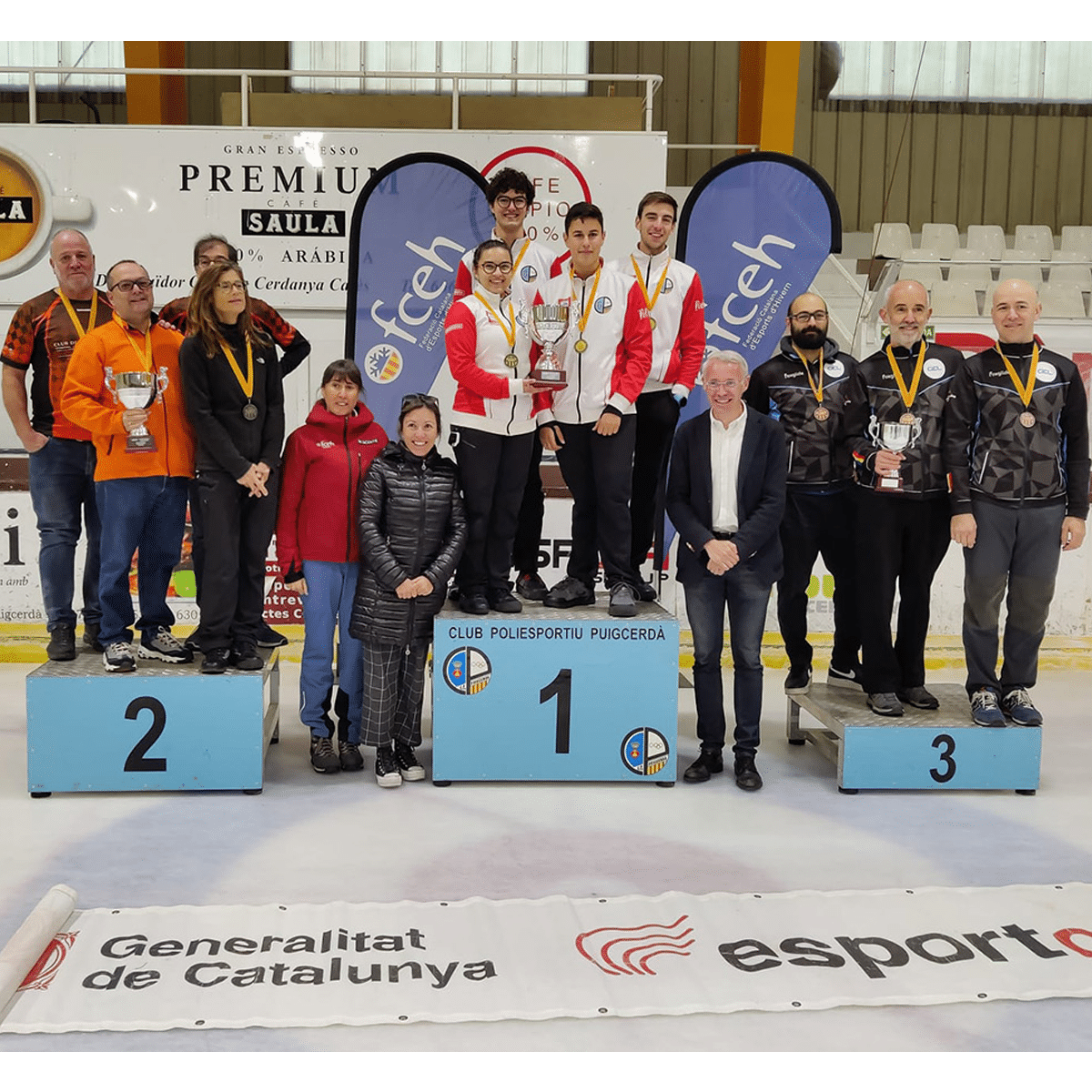 Actualment esteu veient <strong>EL CURLING PUIGCERDÀ, CAMPIÓ DE LA LLIGA CATALANA</strong>