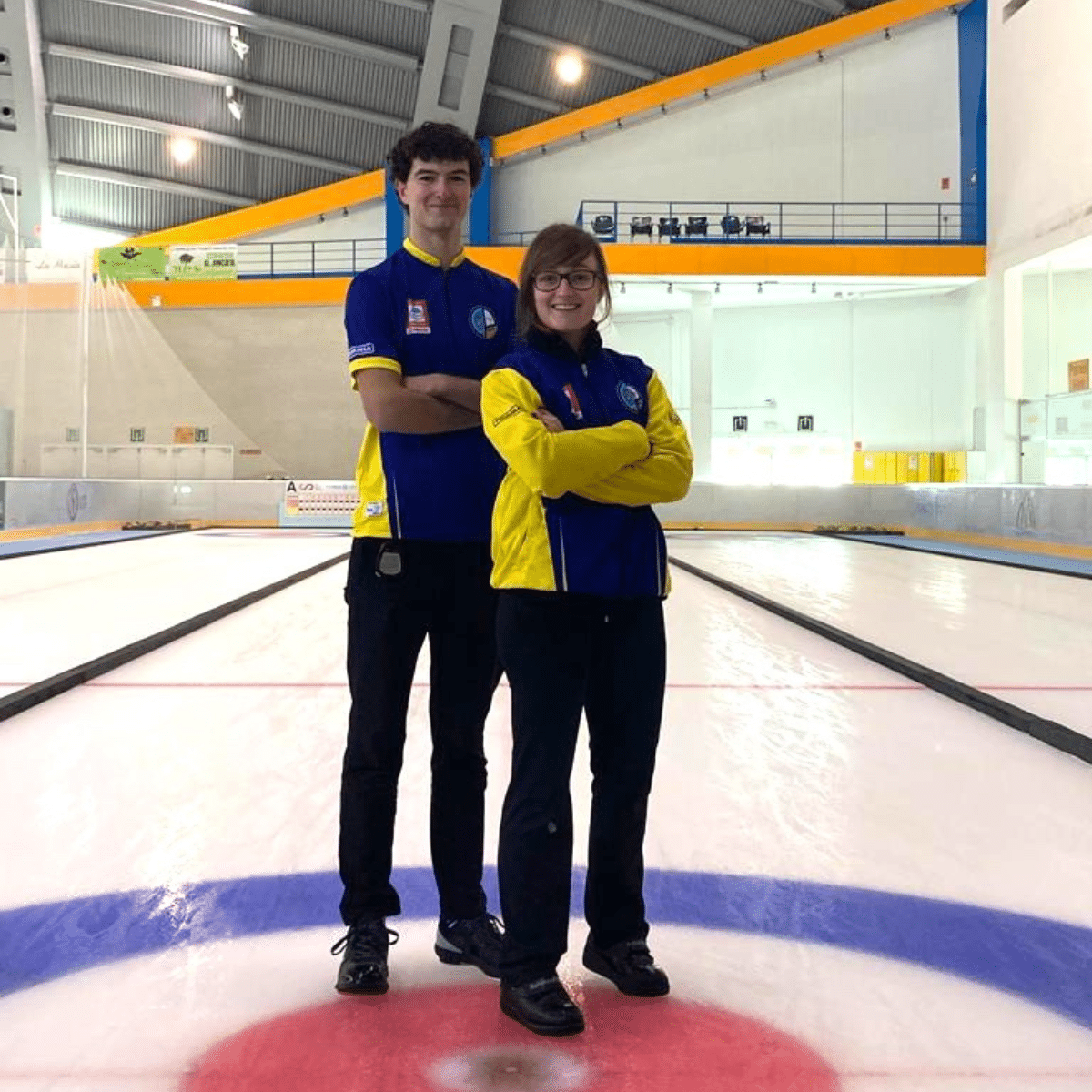 Actualment esteu veient EL CURLING PUIGCERDÀ PÀNXING VIATJA A JACA PER A PARTICIPAR EN EL XVII CAMPIONAT D’ESPANYA DOBLES MIXTES 1A DIVISIÓ