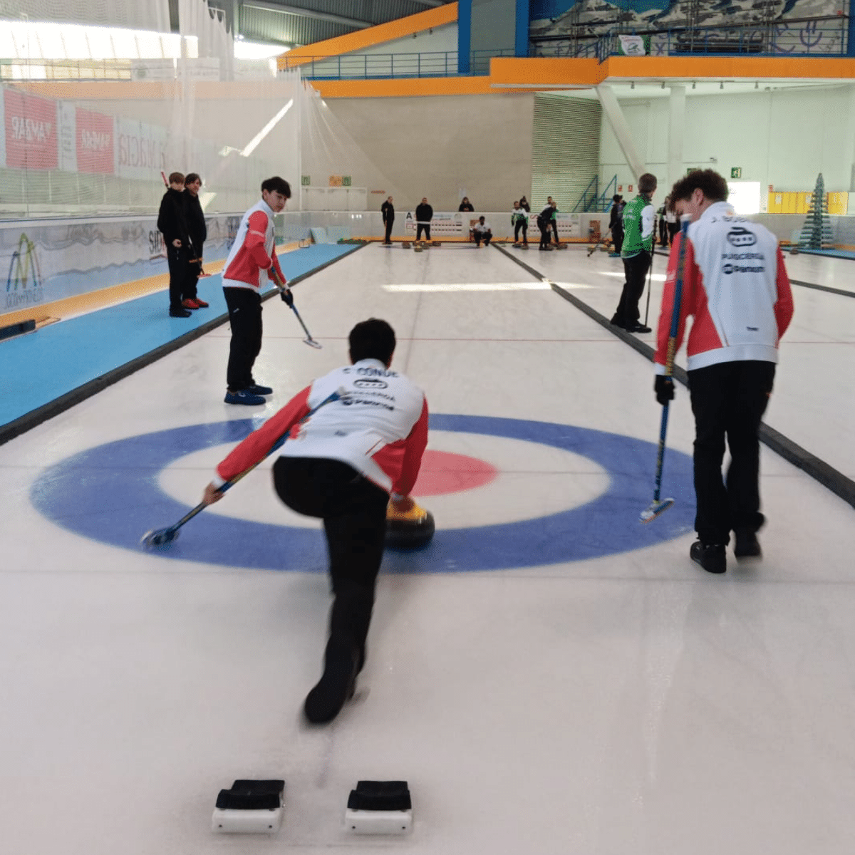 Actualment esteu veient EL CURLING PUIGCERDÀ TANCA LA SEVA PARTICIPACIÓ AL CAMPIONAT D’ESPANYA DE 2A DIVISIÓ AMB UN GRAN RESULTAT